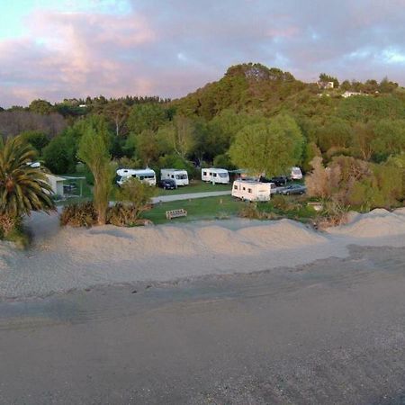 Golden Bay Holiday Park Onekaka Kültér fotó